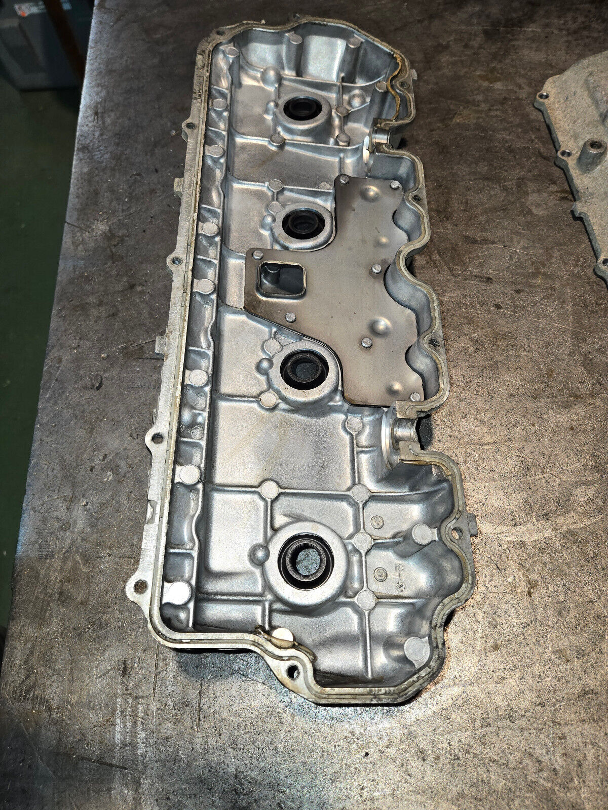 97223559 01 02 03 04 LB7 Duramax Diesel UPPER Valve Cover