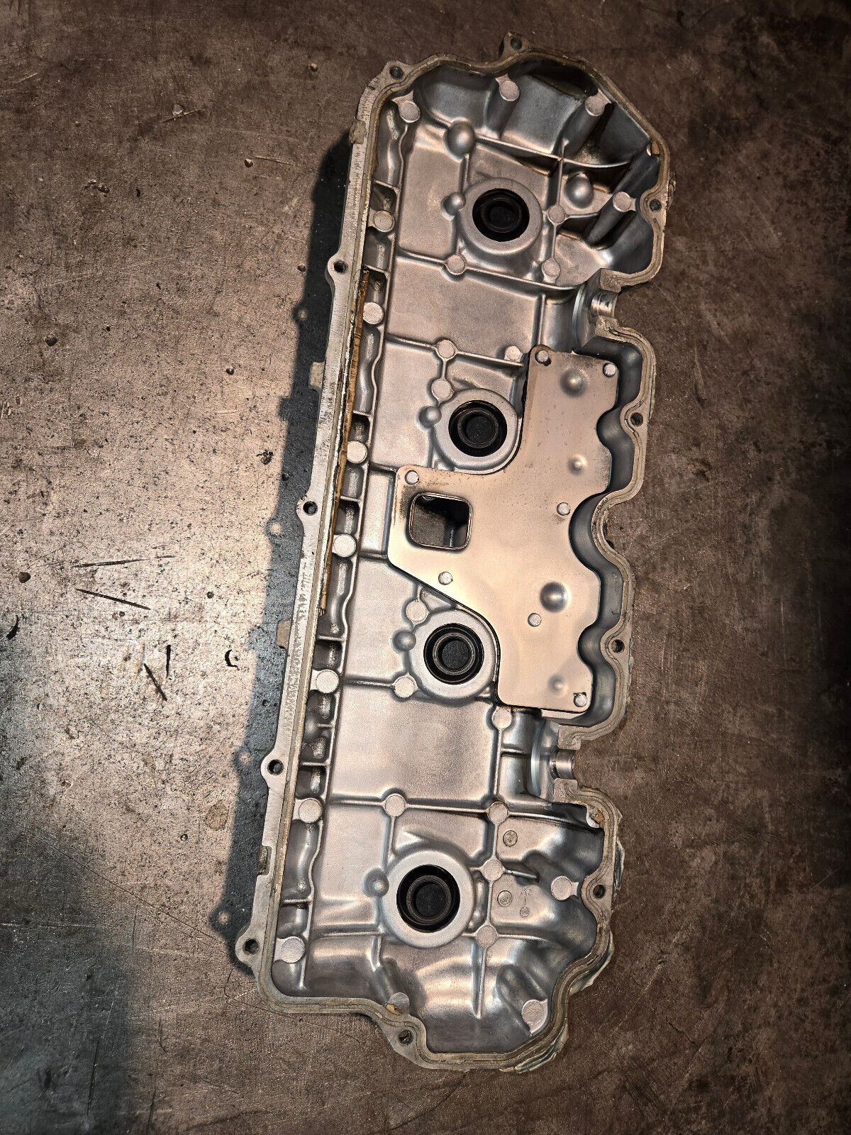 97223559 01 02 03 04 LB7 Duramax Diesel UPPER Valve Cover