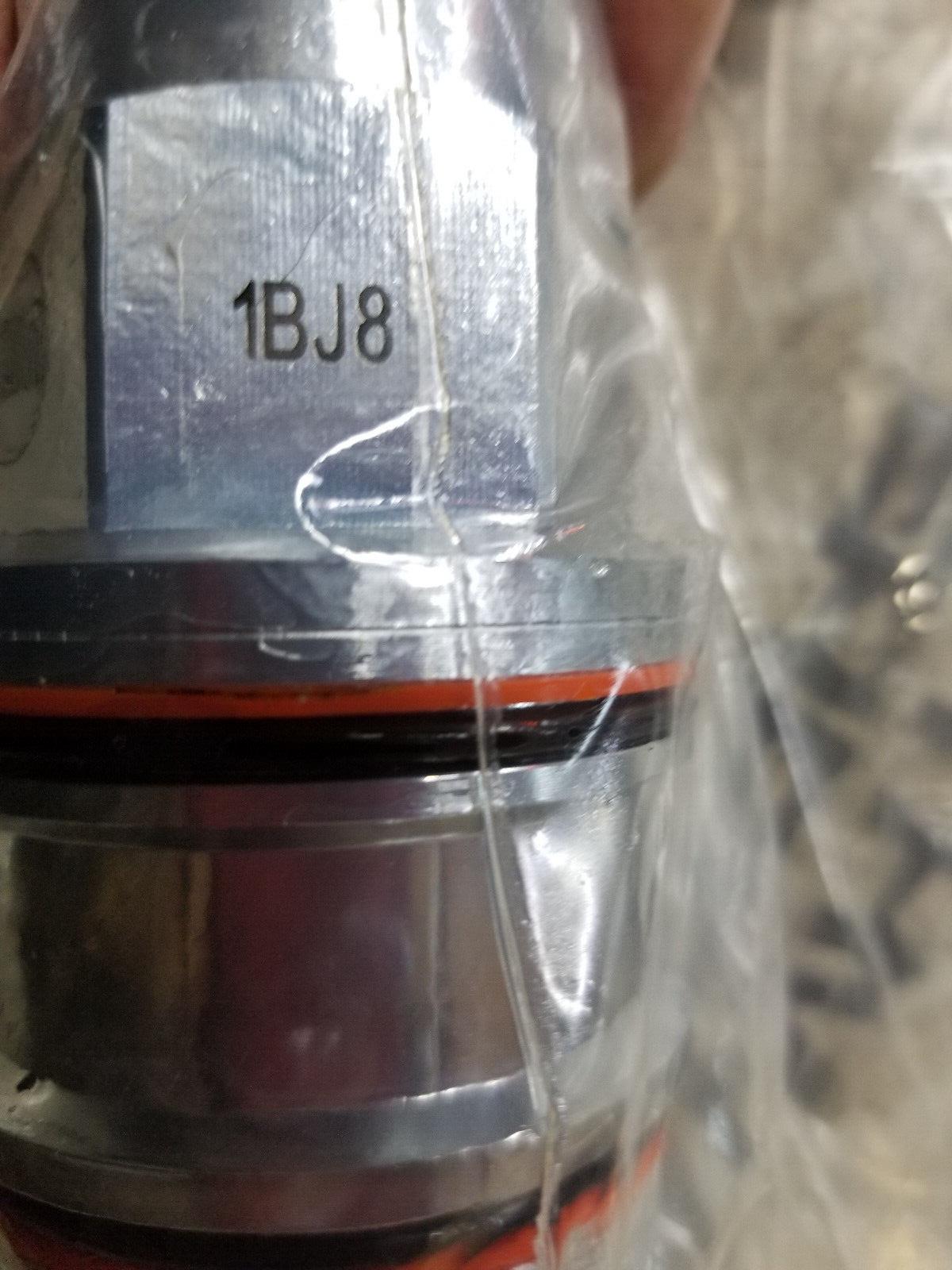 Sun Hydraulics 1BJ8 HYDRAULIC VALVE
