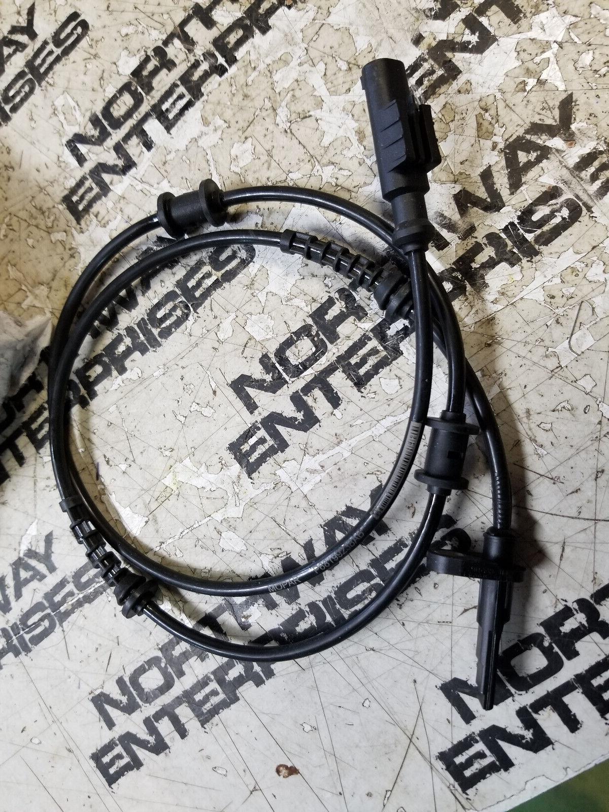 Rear LH / RH ABS Wheel Speed Sensor for Ram ProMaster 2500 3500 14-17 68199238AA