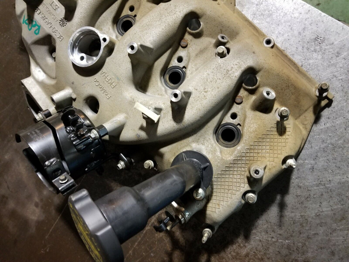 011-0114 2011-2014 ENGINE VALVE COVER DRIVER LEFT FORD F350 6.7L BC3Q-6A505-CB