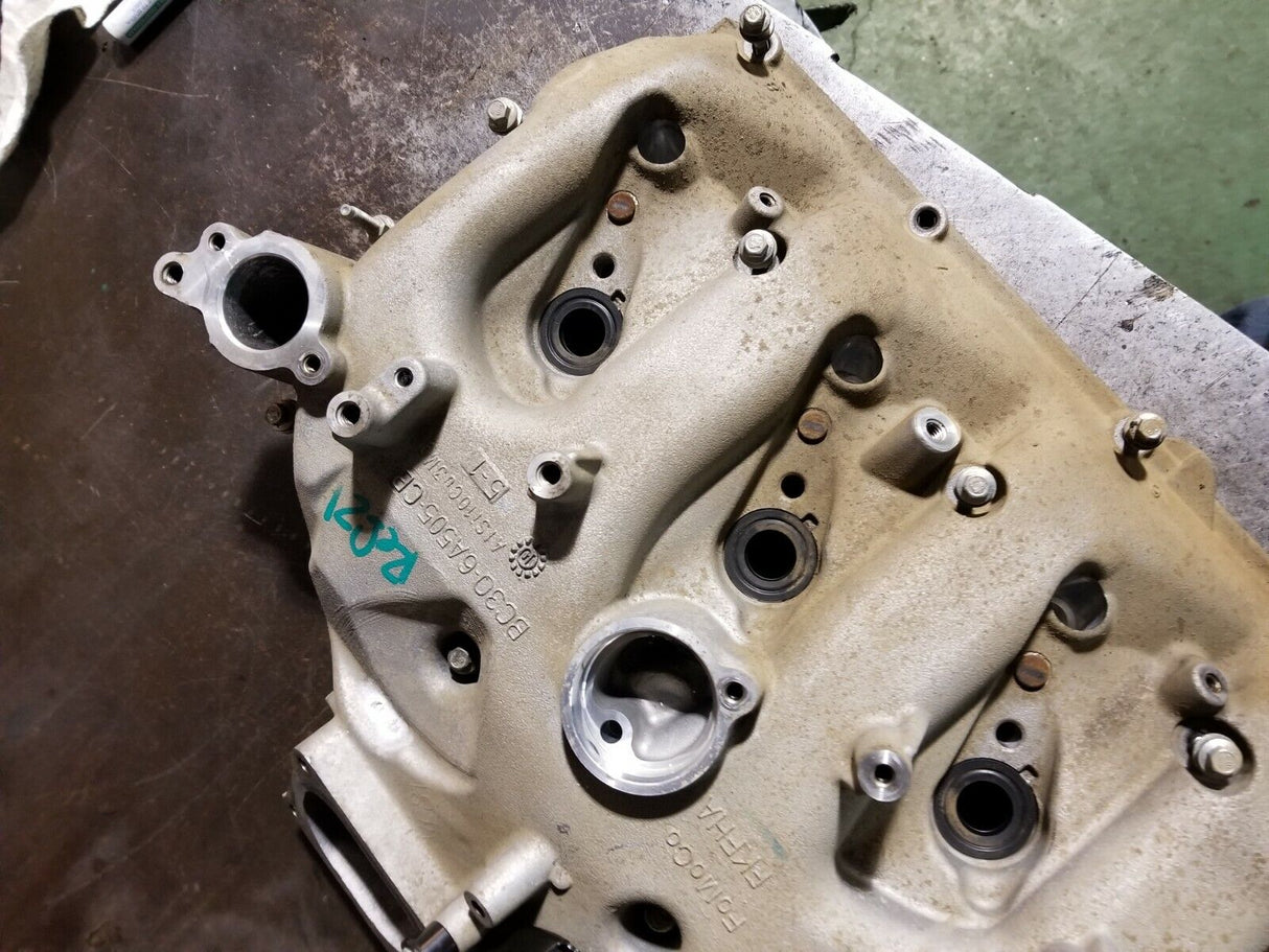 011-0114 2011-2014 ENGINE VALVE COVER DRIVER LEFT FORD F350 6.7L BC3Q-6A505-CB