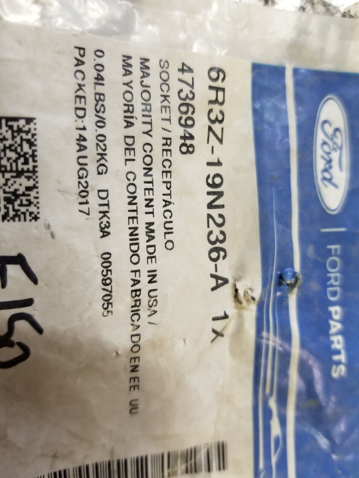 Ford Mercury Lincoln Power Point Socket Outlet new OEM 6R3Z-19N236-A