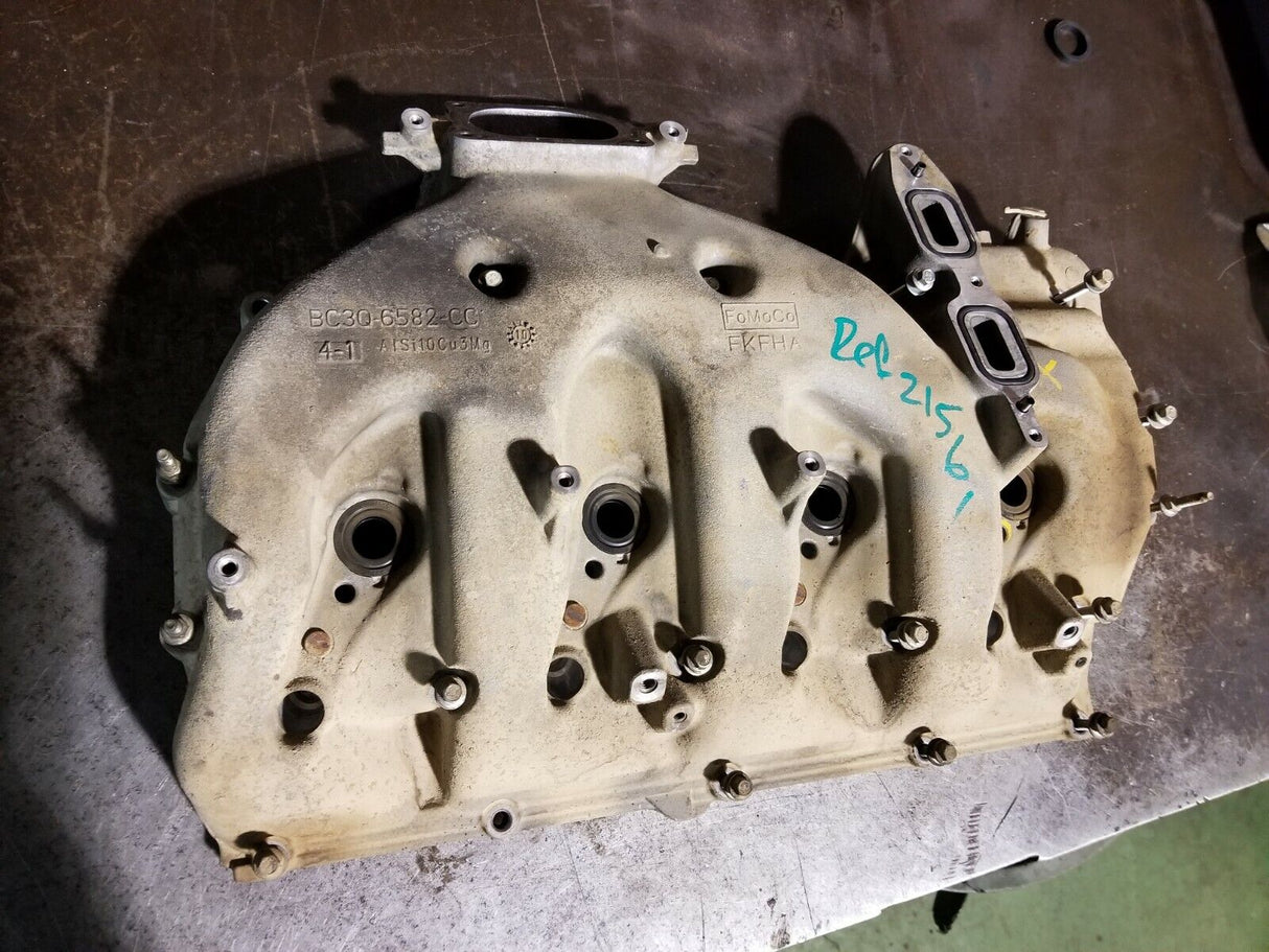 011-0114 2011-2014 ENGINE VALVE COVER DRIVER RIGHT FORD F350 6.7L BC3Q-6582-CC