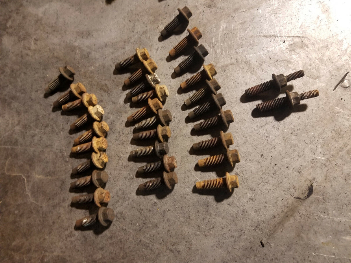 08-13 6.7L Cummins Oil Pan Bolts 32pc
