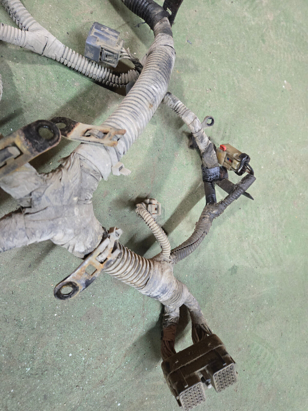 6.7L CUMMINS ENGINE HARNESS 4946123