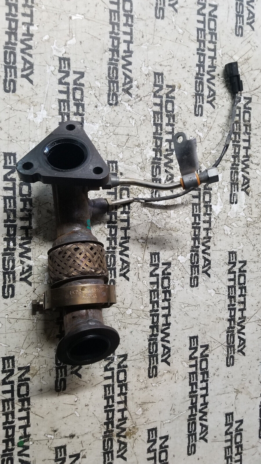 HC3Z9G437A Exhaust Crossover Pipe. Exhaust Intermediate Pipe - Right, Inlet 6.7