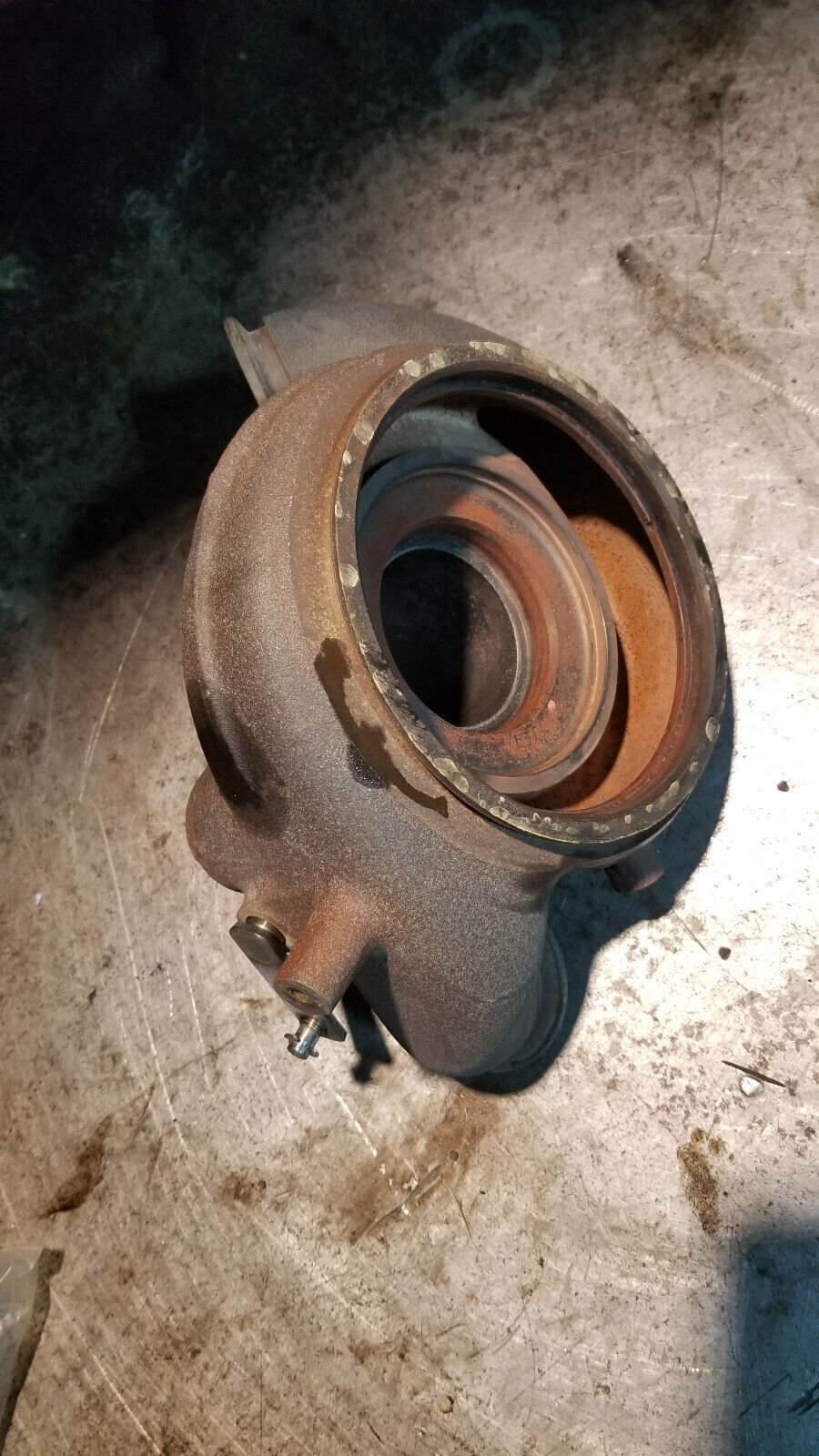 2012 6.7L POWERSTROKE TURBOCHARGER EXHAUST HOUSING