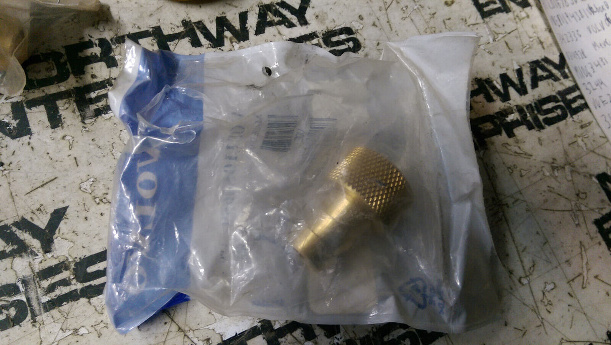 11054659 VOLVO VOE11054659 CONNECTOR