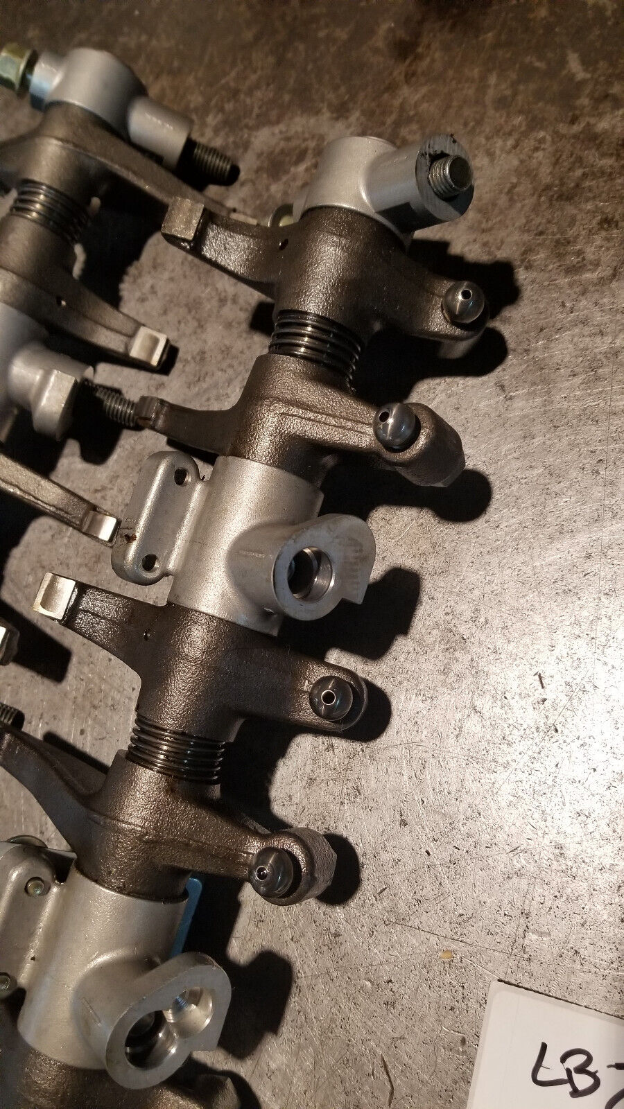 2001-2004 Chevy GMC 6.6 lb7 DURAMAX ROCKER ASSEMBLY