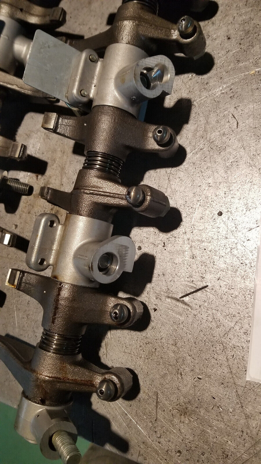 2001-2004 Chevy GMC 6.6 lb7 DURAMAX ROCKER ASSEMBLY