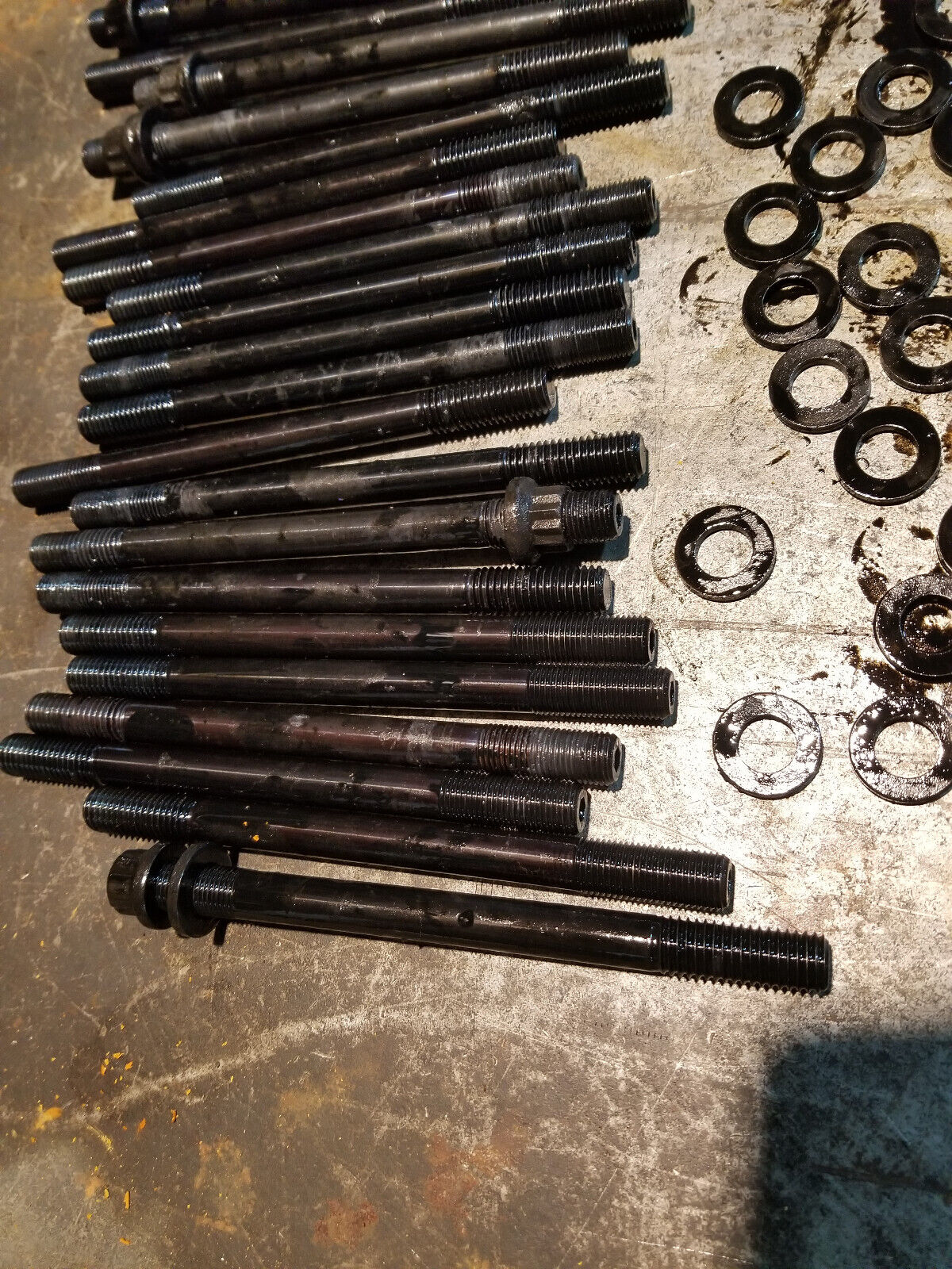 USED ARP HEAD STUD KIT 230-4201 ARP2000 01-09 CHEVROLET GMC 6.6L DURAMAX DIESEL