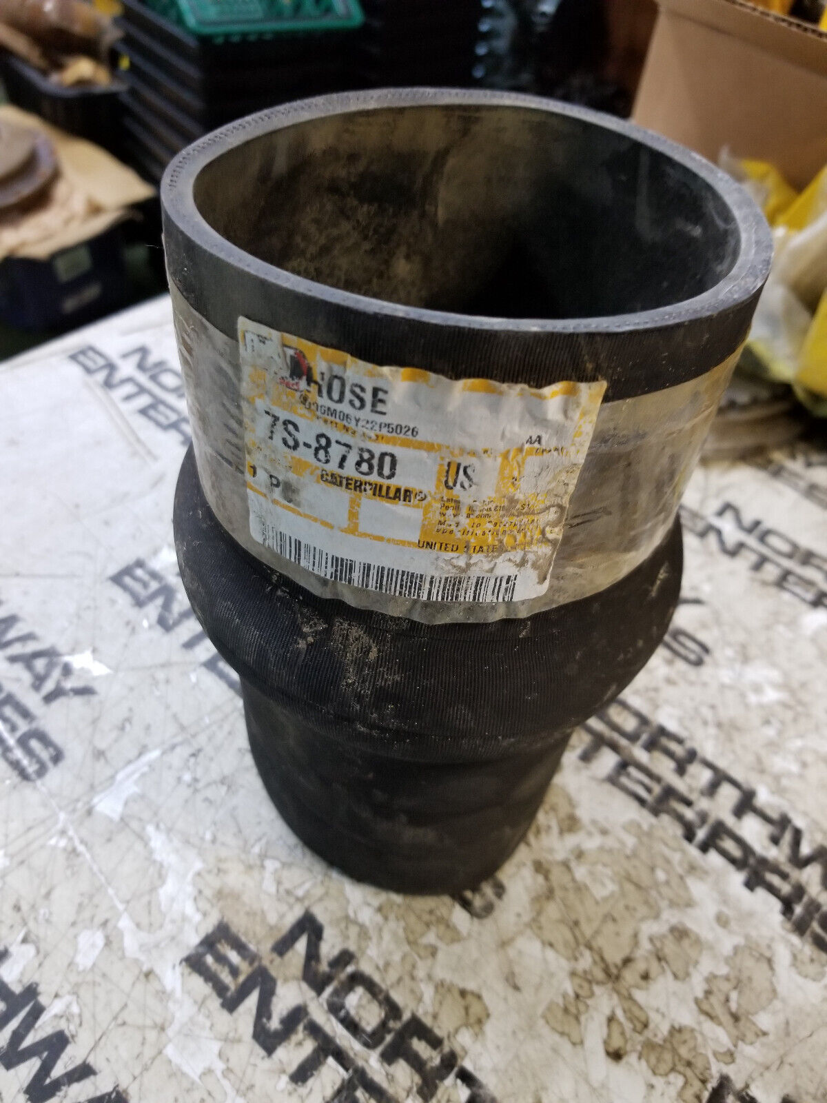 CATERPILLAR 7S-8780: 101.6mm Inside Diameter Hump Hose 7S8780