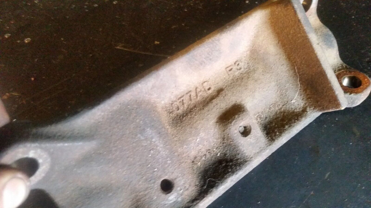 6.7 CUMMINS ENGINE TO TRANSMISSION TOP POWER FLEX BRACKET 077AB Brace