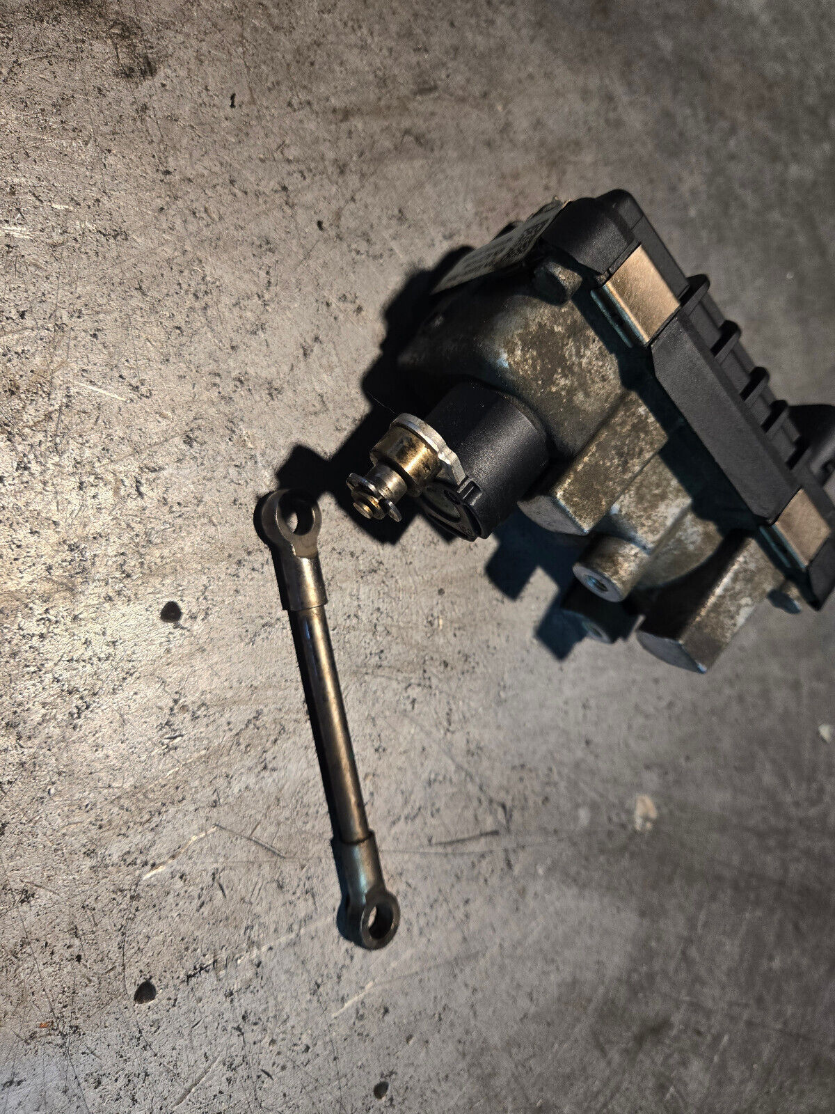 3.0L ECODIESEL Turbo Actuator arm