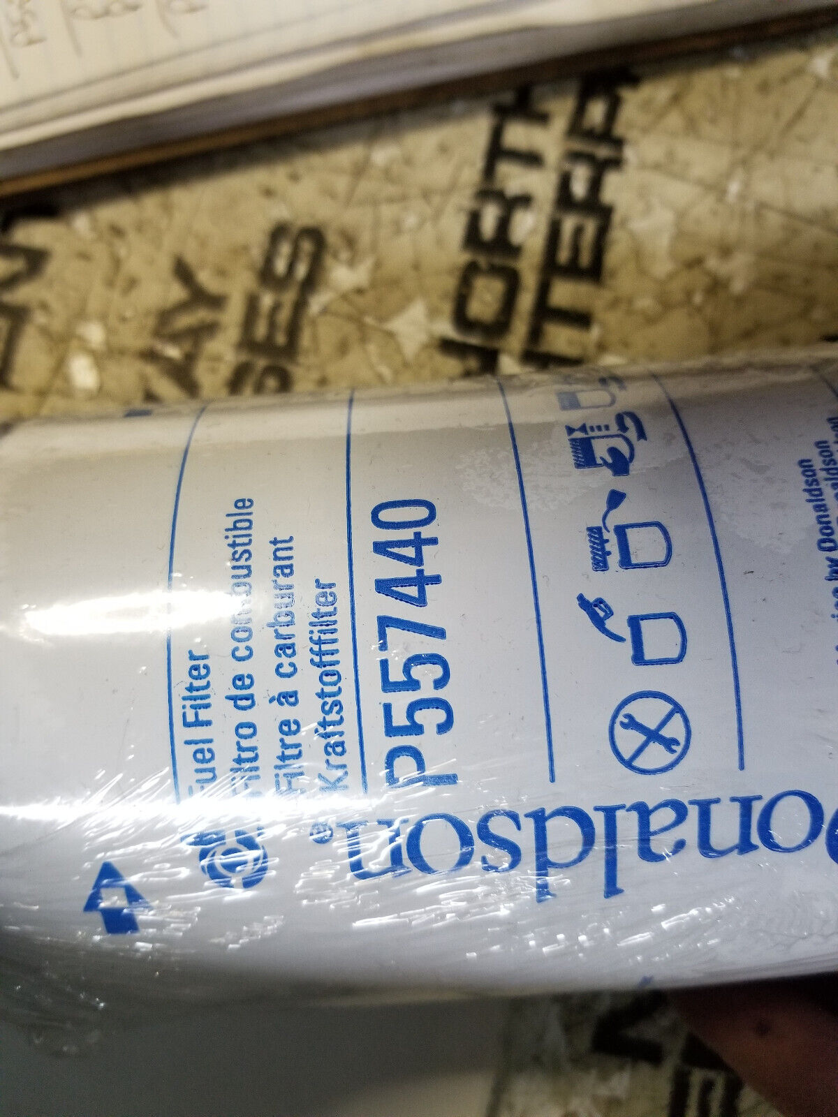 LOT OF 4PC - Donaldson Fuel Filter Spin-on- P557440