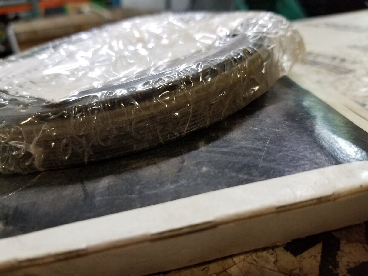 JOHN DEERE RE520036 SEAL REAR OIL SEAL