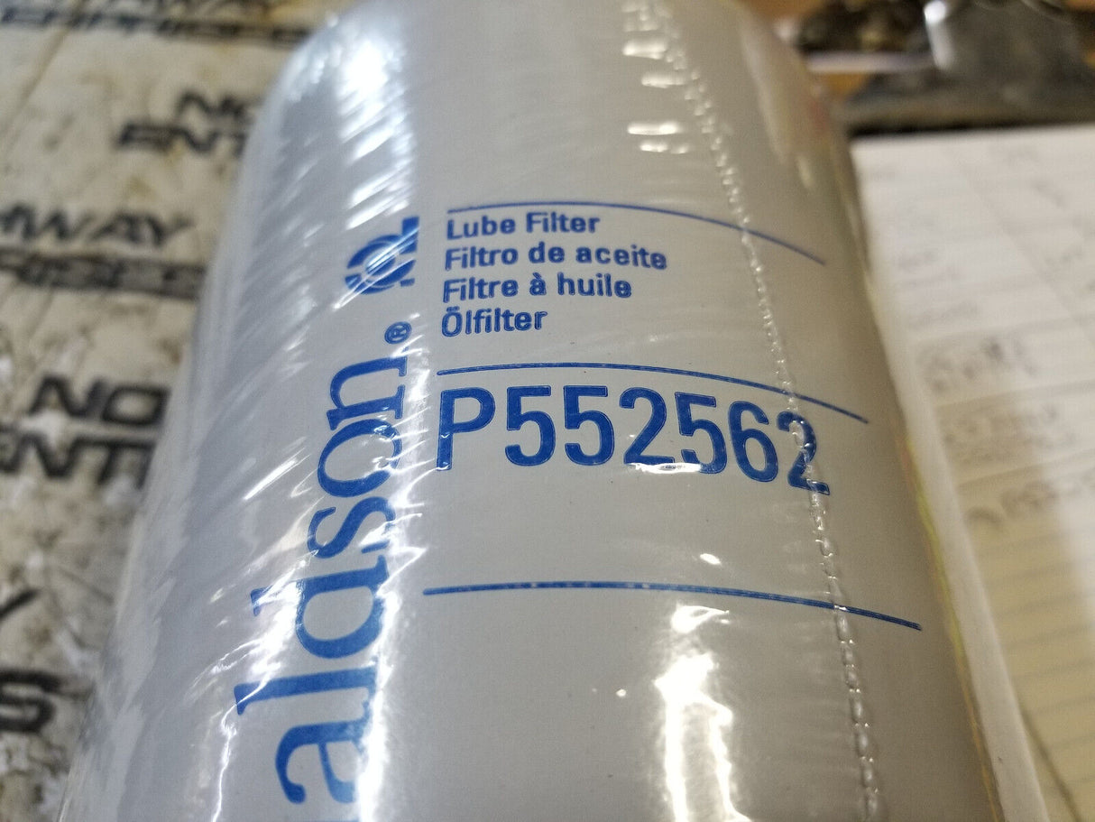 Donaldson Lube Filter Spin-on Combination- P552562