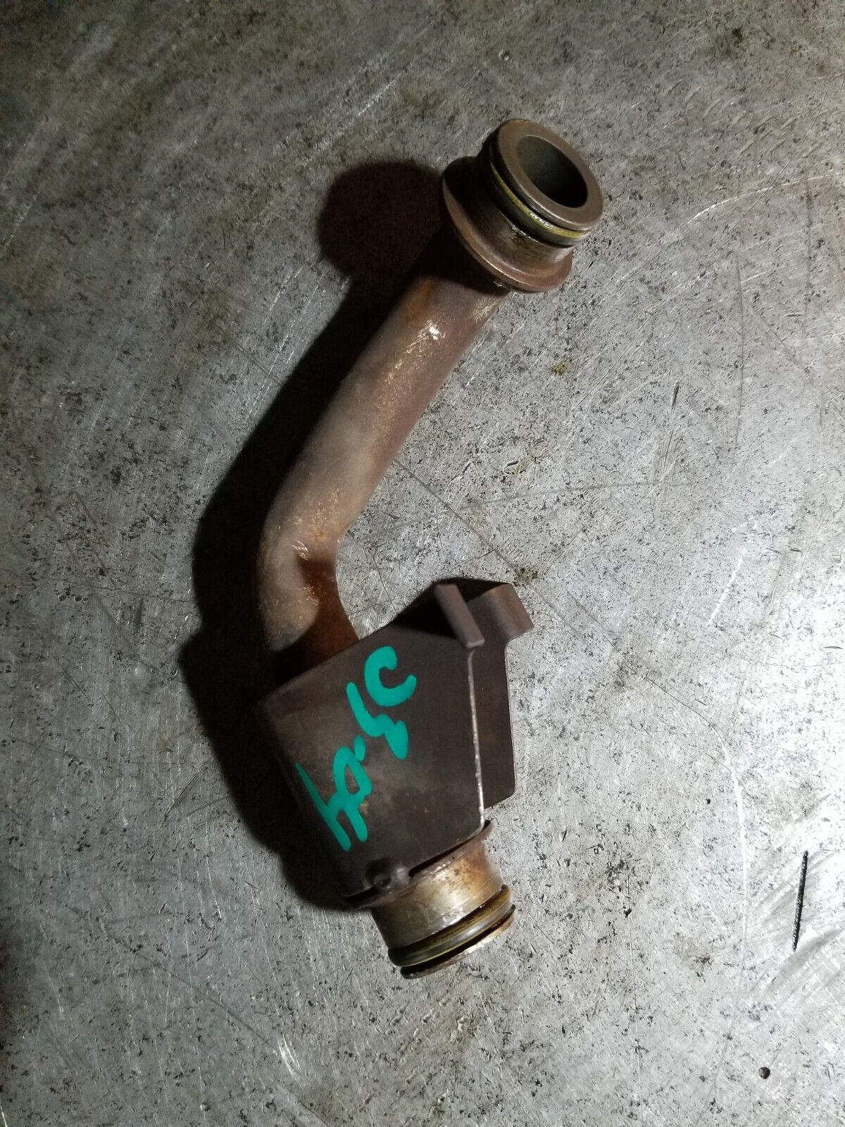 03-04 Ford 6.0L 6.0 Powerstroke Diesel Turbo Oil Drain Tube