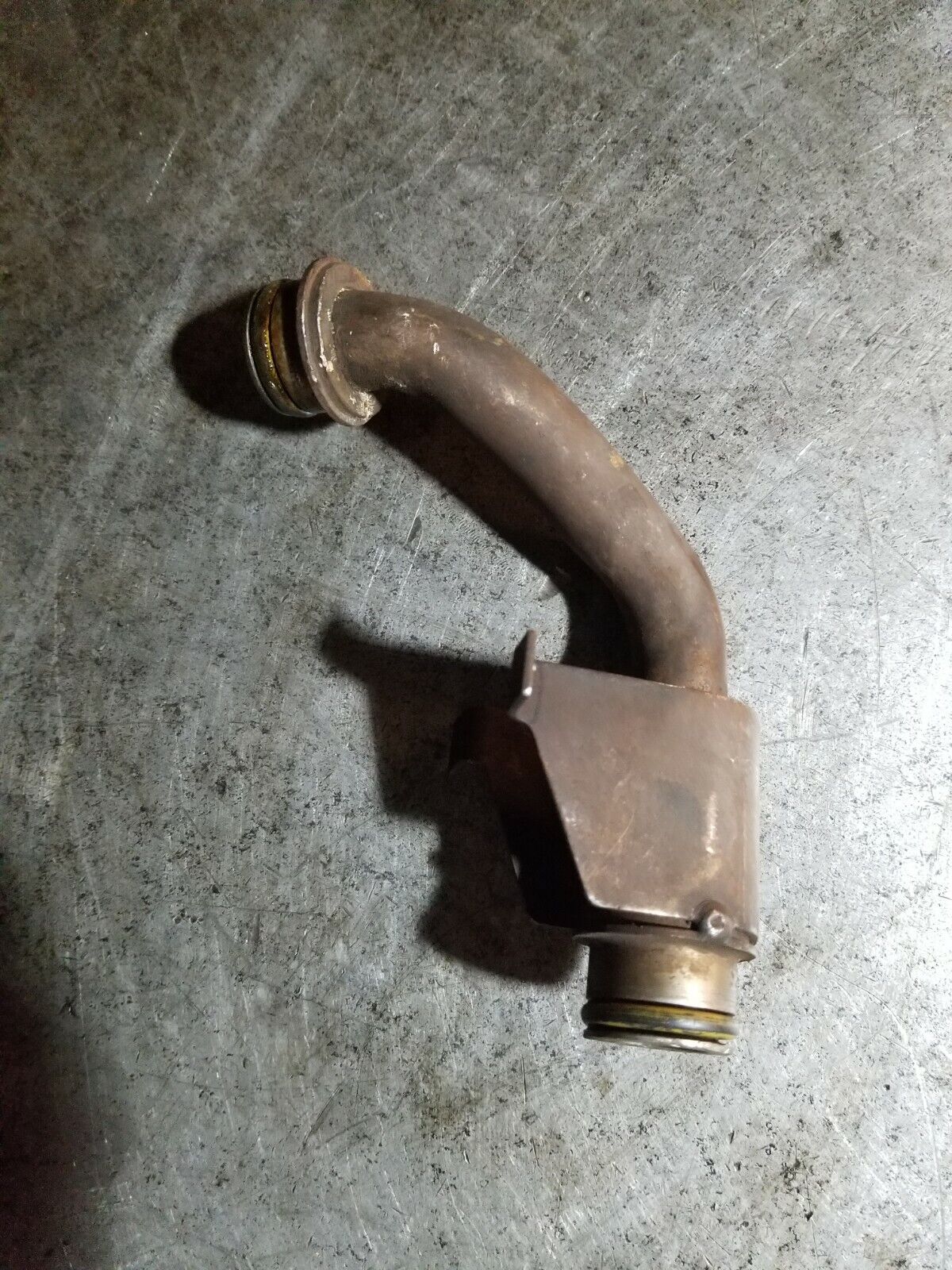 03-04 Ford 6.0L 6.0 Powerstroke Diesel Turbo Oil Drain Tube