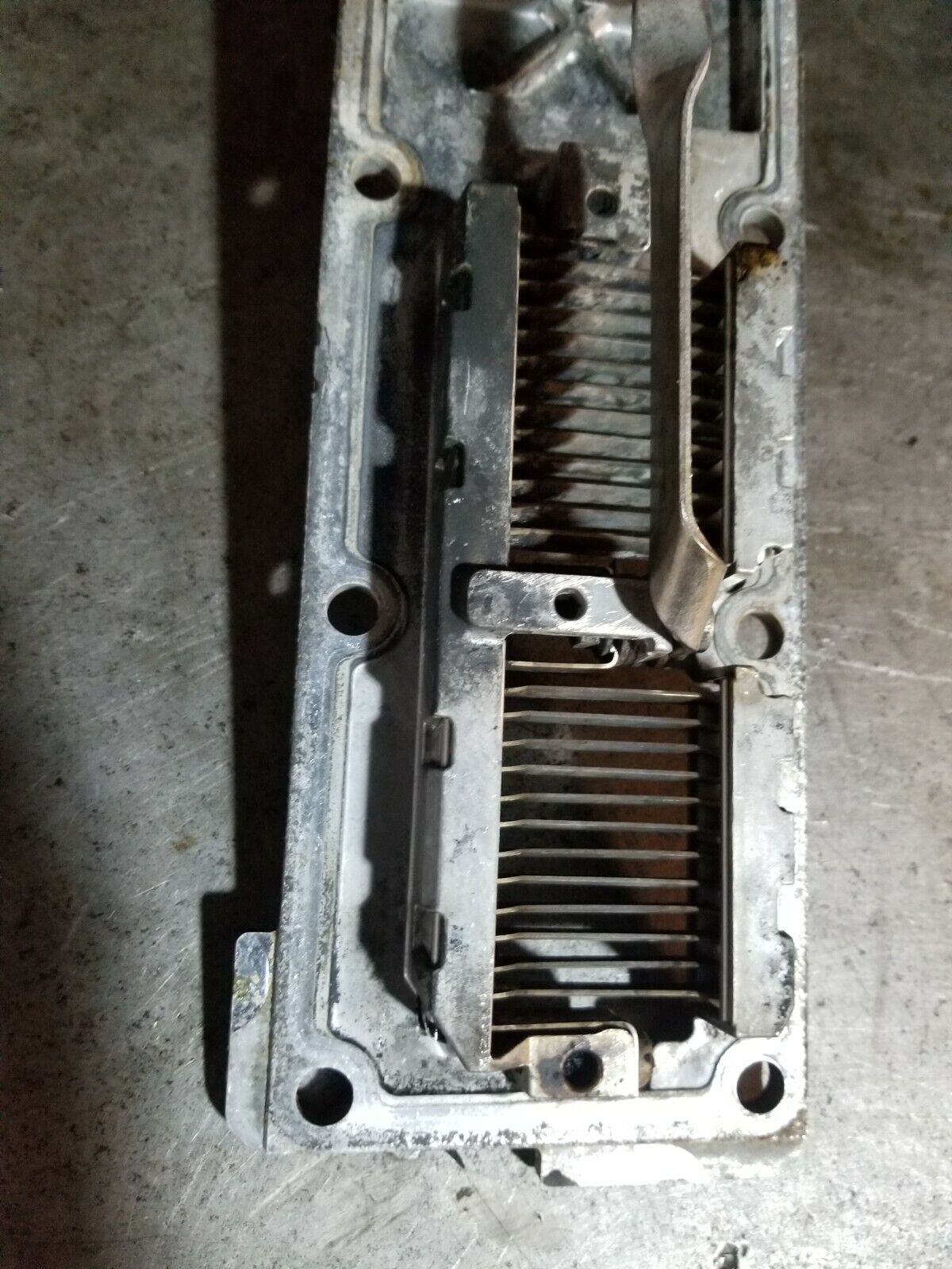 5260965 CUMMINS 6.7 6.7L INTAKE MANIFOLD GRID HEATER