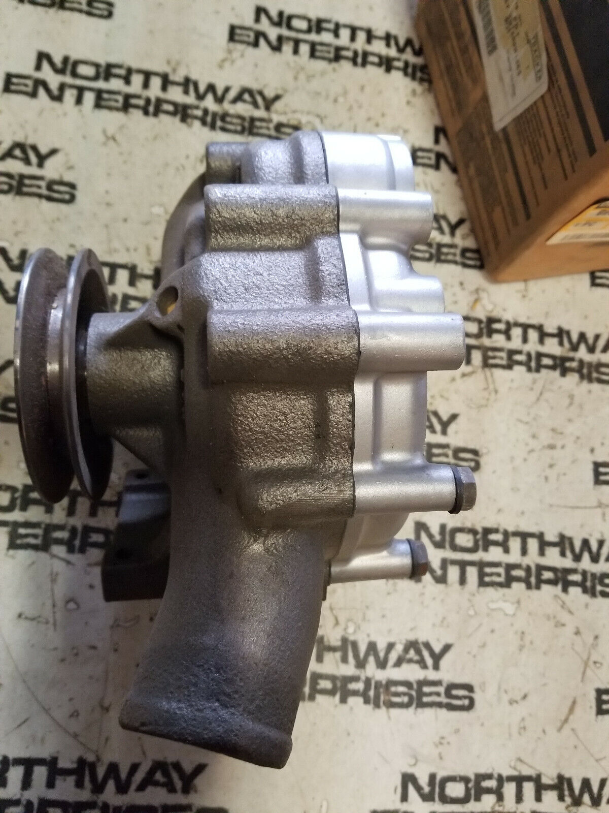 0R-1014 CATERPILLAR WATER PUMP