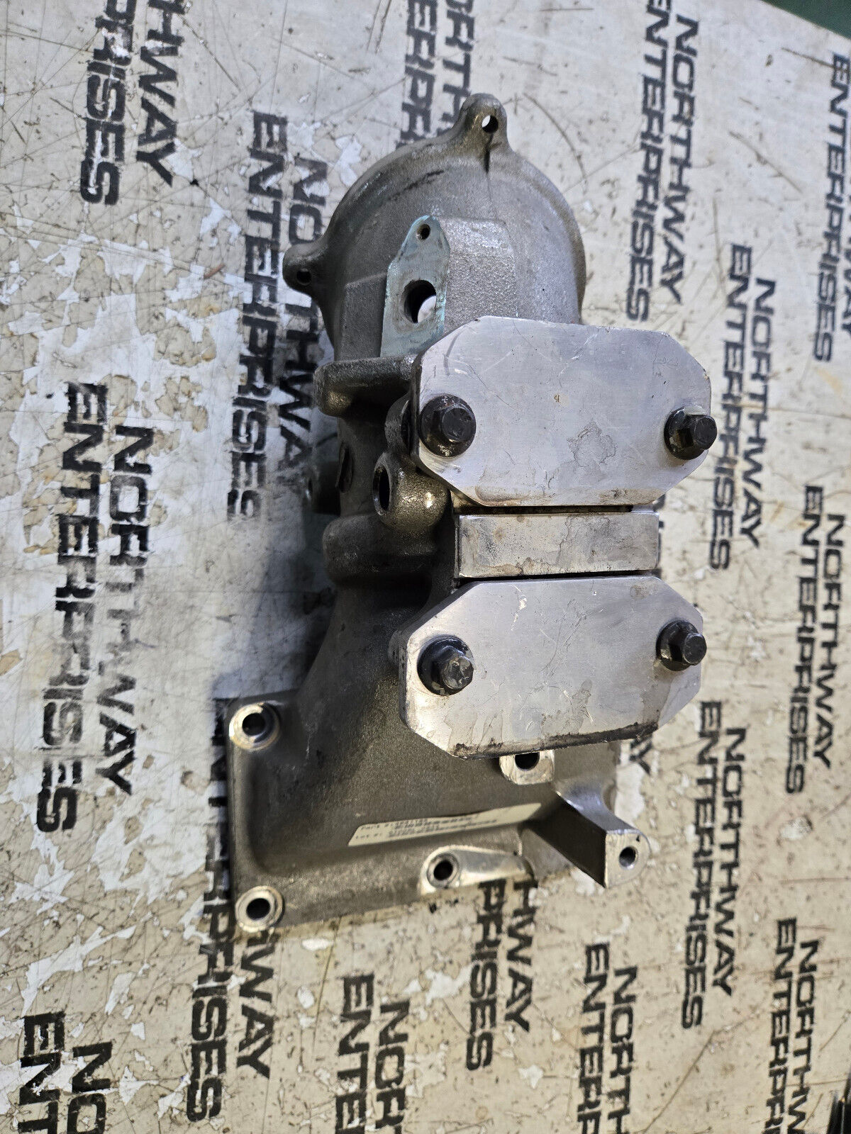 4981188 4946052 Intake Manifold Elbow Ram 2500 3500 6.7L Cummins