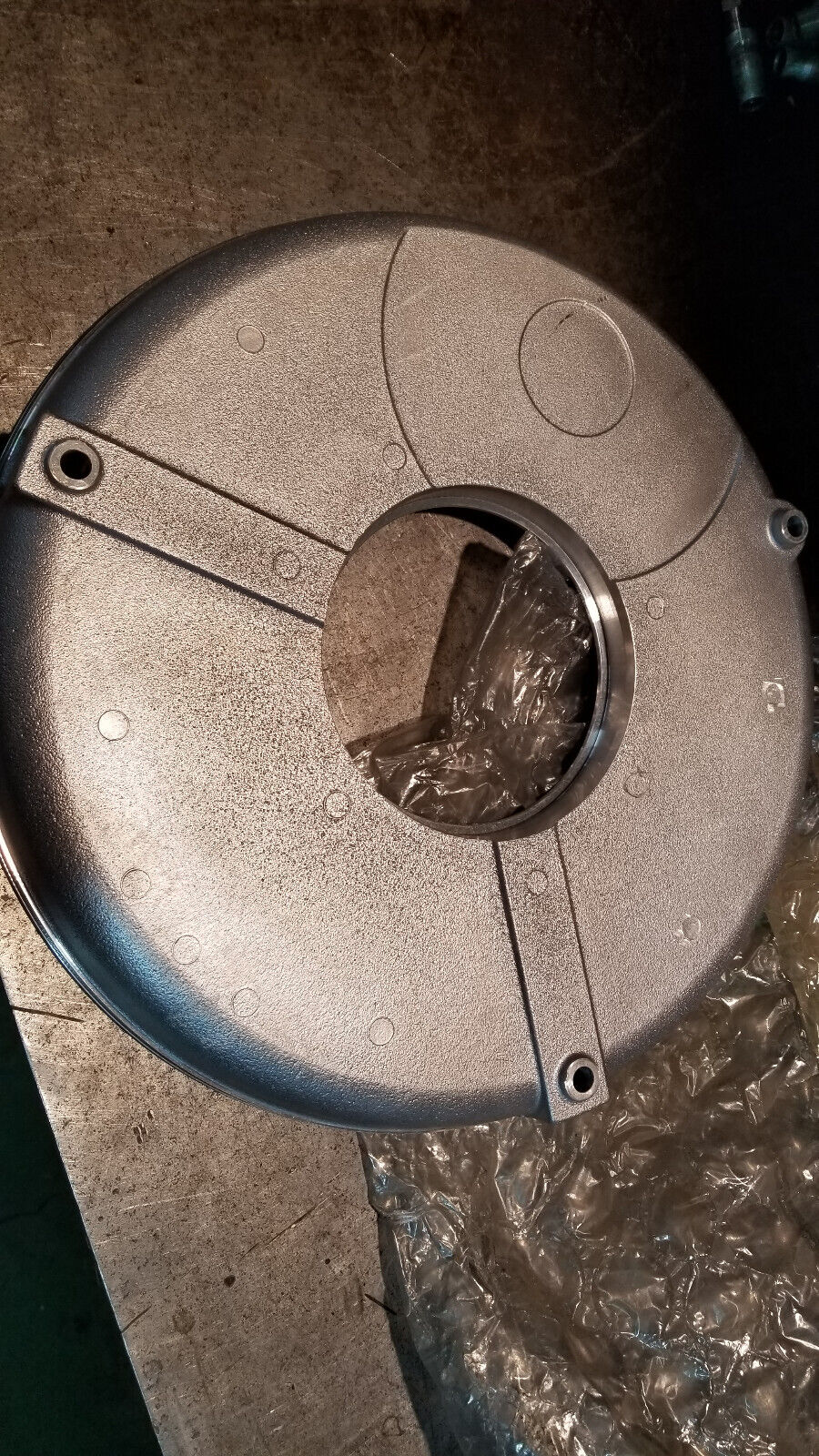 VOLVO 11418159 SEALING PLATE VOE11418159
