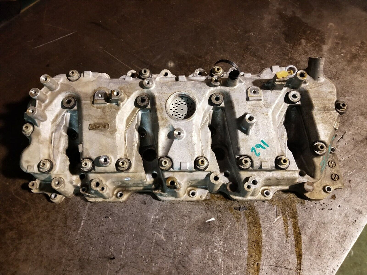2011-2015 DURAMAX 6.6L DIESEL LML VALVE COVER LH DRIVER 12640380 12642769 r291