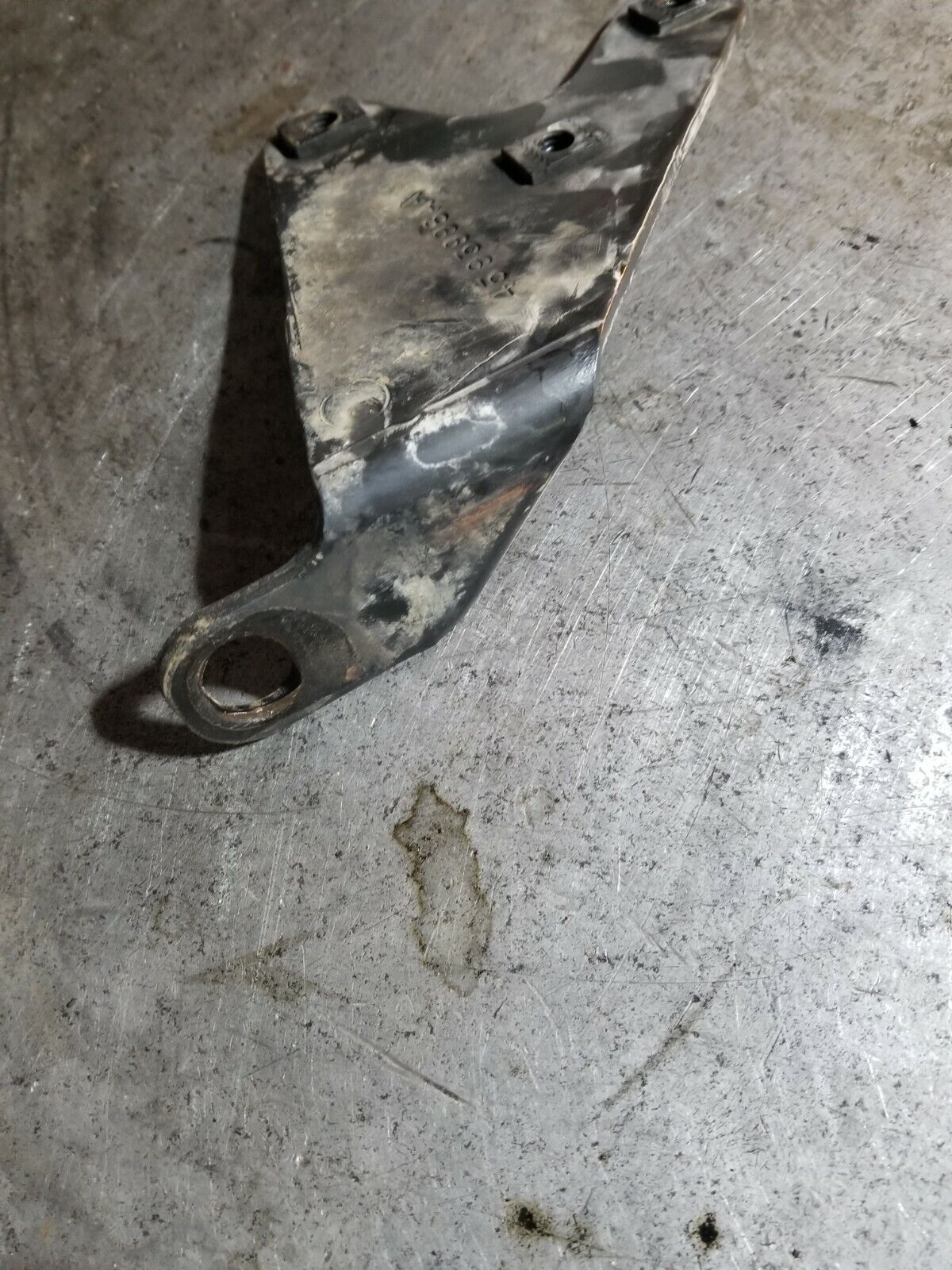 4593998AA Dodge Ram Cummins 24V Power steering pump bracket 6.7 6.7L