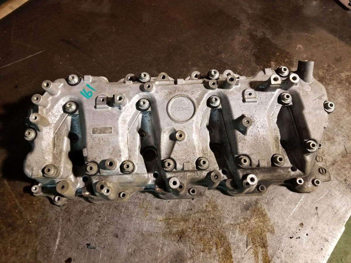 2011-2015 DURAMAX 6.6 6.6L DIESEL LML VALVE COVER SPACER RH PASSENGER