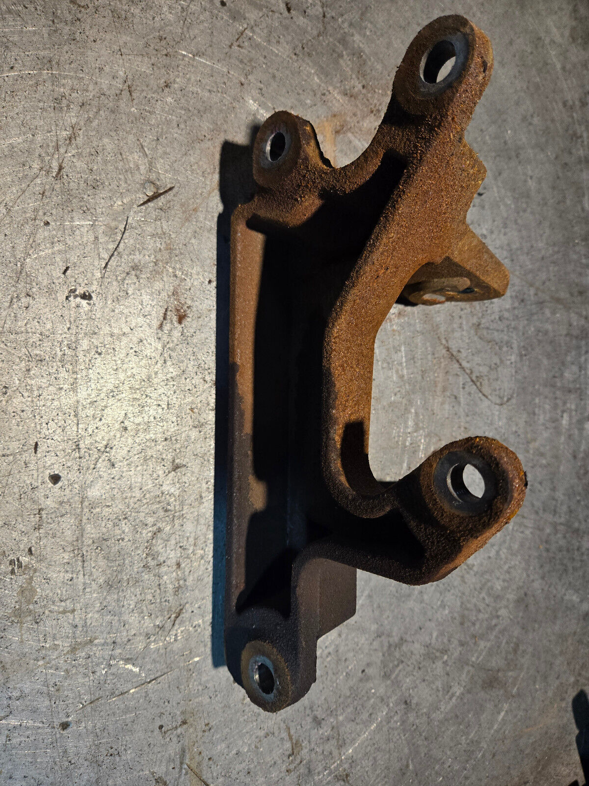 RH Engine Mount hc34-6b033-db 6.7L FORD POWERSTROKE