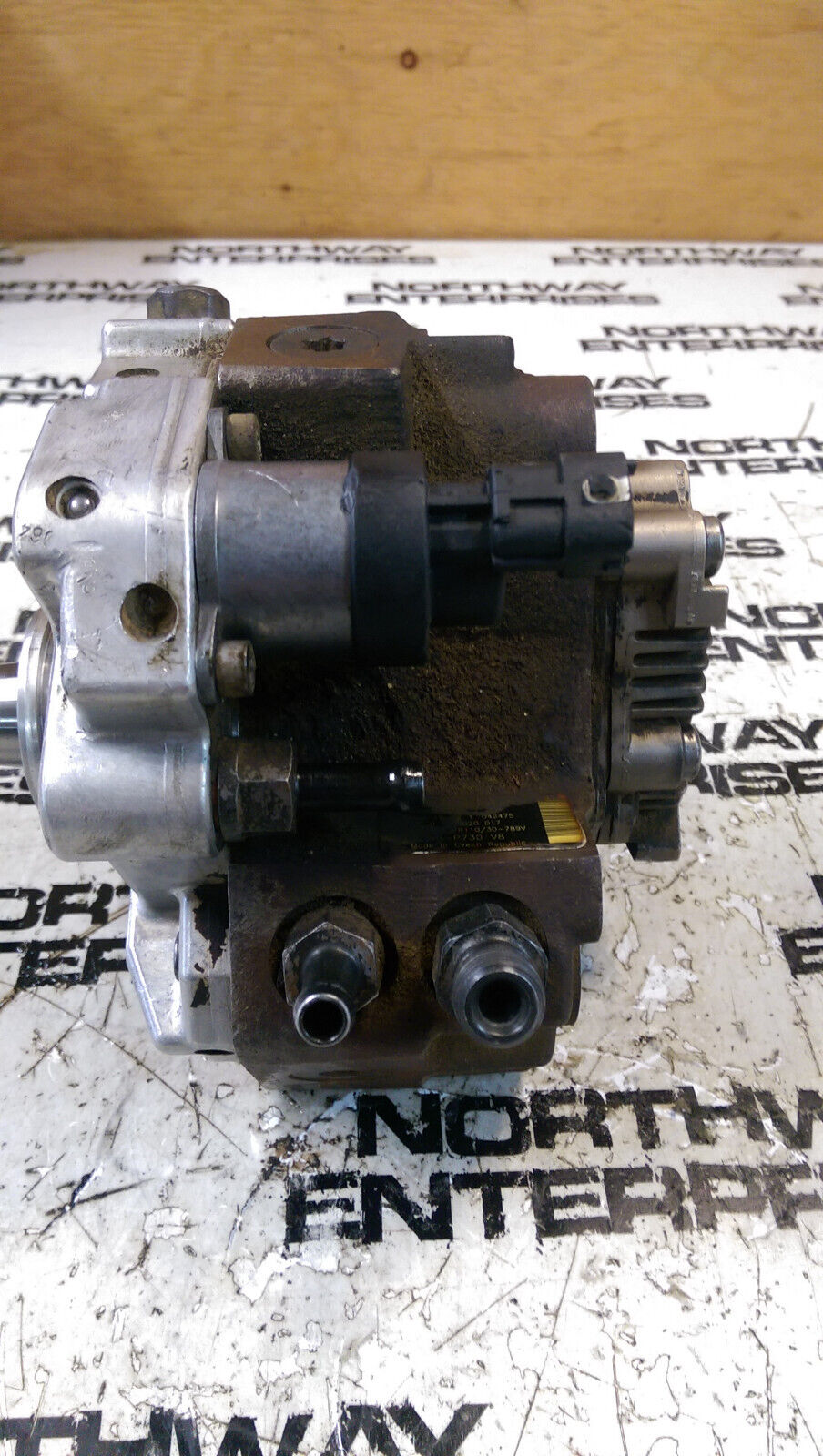 CORE 0445020017 Bosch CP3 Pump GM Duramax CORE / FOR PARTS 8972080732 refv8