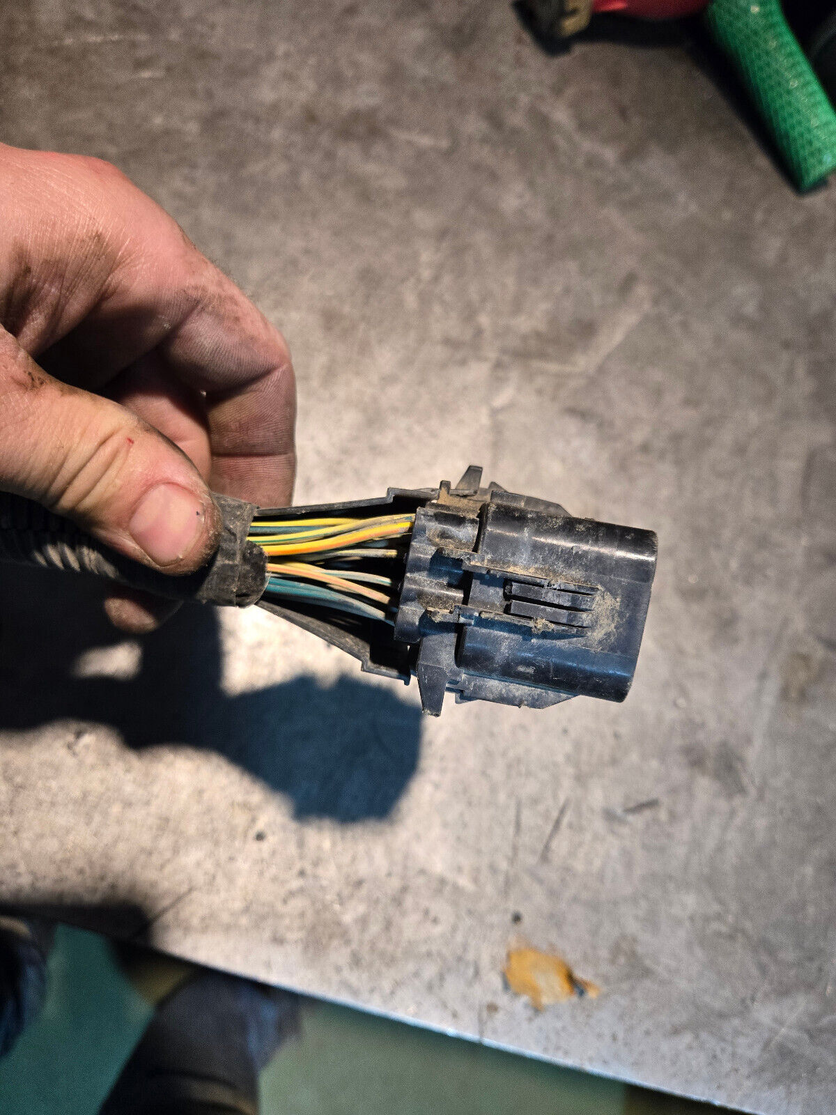 04801410AD 6.7L CUMMINS ENGINE HARNESS PIGTAIL