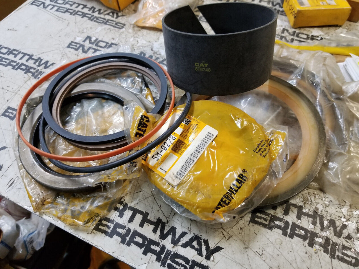 OEM CATERPILLAR SEAL KIT 8T-1567 8T1567