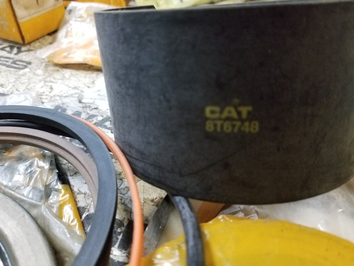 OEM CATERPILLAR SEAL KIT 8T-1567 8T1567