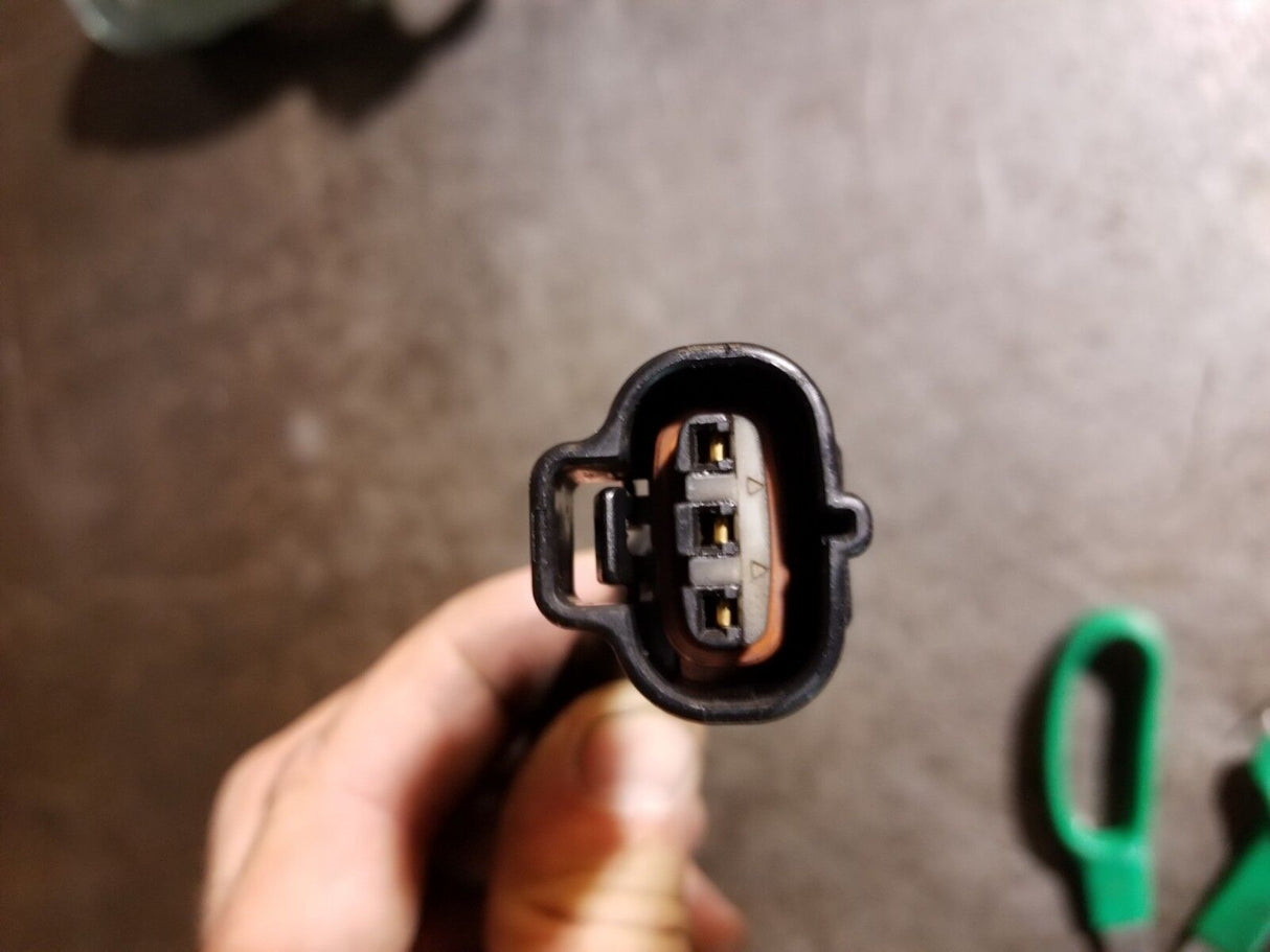 LB7 Duramax Engine Harness Pigtail 3 WIRE oil pan harness pigtail