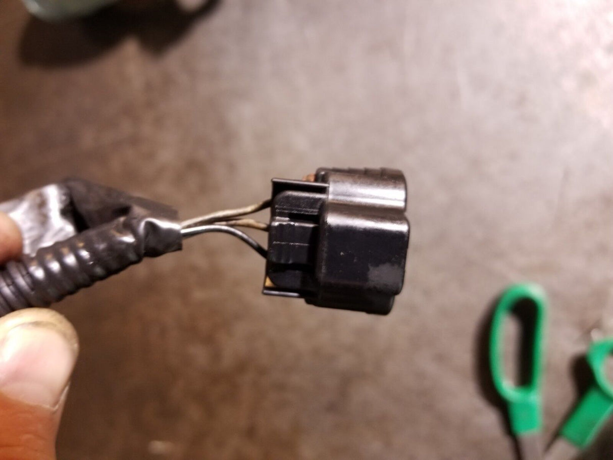 LB7 Duramax Engine Harness Pigtail 3 WIRE oil pan harness pigtail