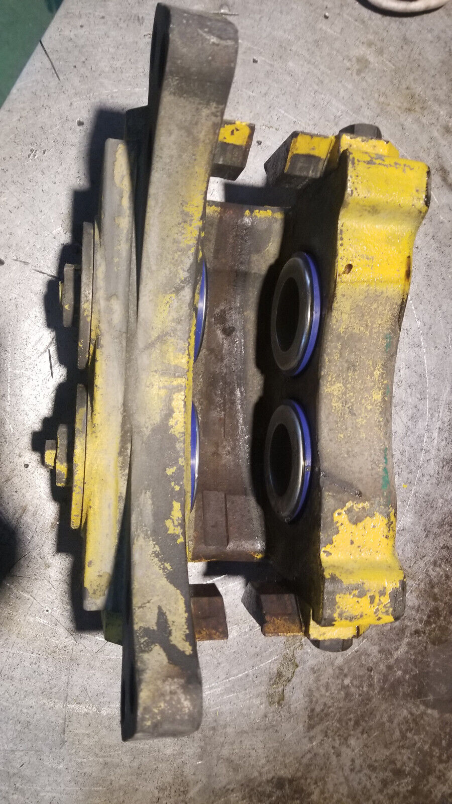 VOLVO BRAKE CALIPER 9650421 11035229 A20 A25 A30 L160