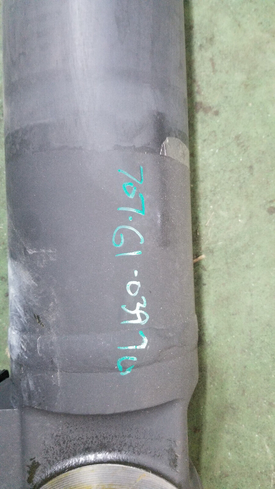 KOMATSU R707-G1-03970 - CYLINDER ASSEMBLY R707G103970