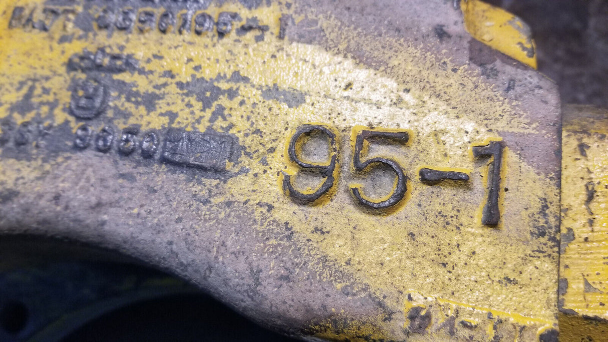 VOLVO BRAKE CALIPER 9650421 11035229 A20 A25 A30 L160