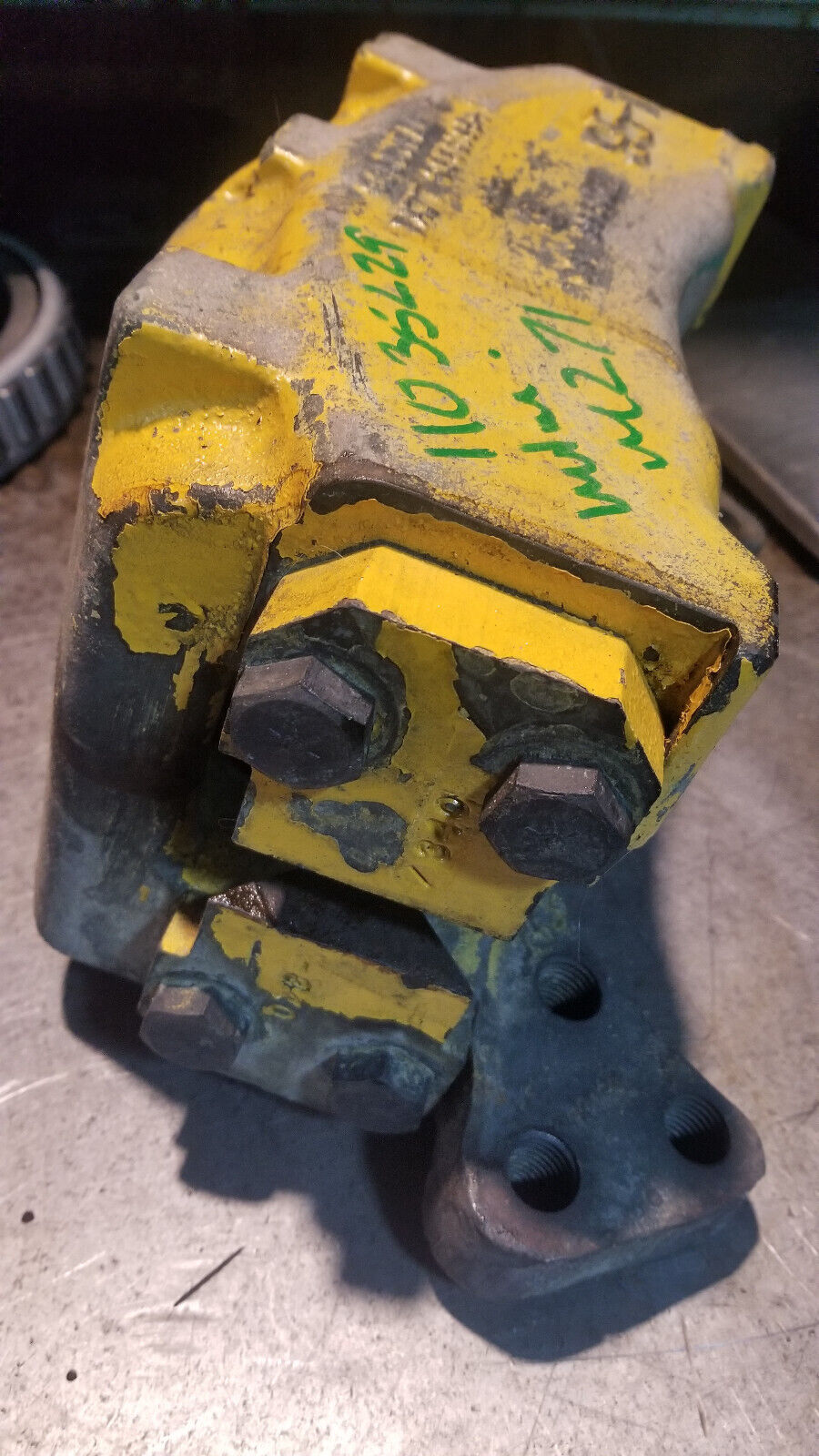 VOLVO BRAKE CALIPER 9650421 11035229 A20 A25 A30 L160