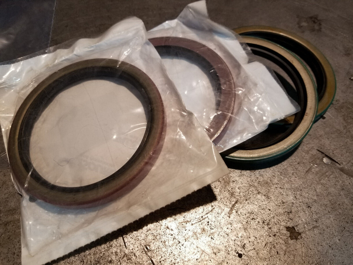 LOT OF 4 PC Yale 580008495 SEAL - OIL YT580008495