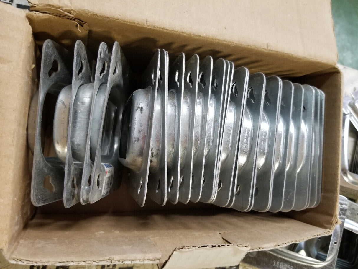 BOX OF 25PC - BC52-C-13 IBERVILLE 4" SQUARE BOX COVER