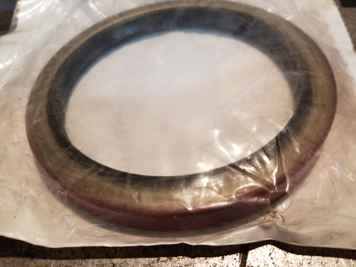 LOT OF 4 PC Yale 580008495 SEAL - OIL YT580008495