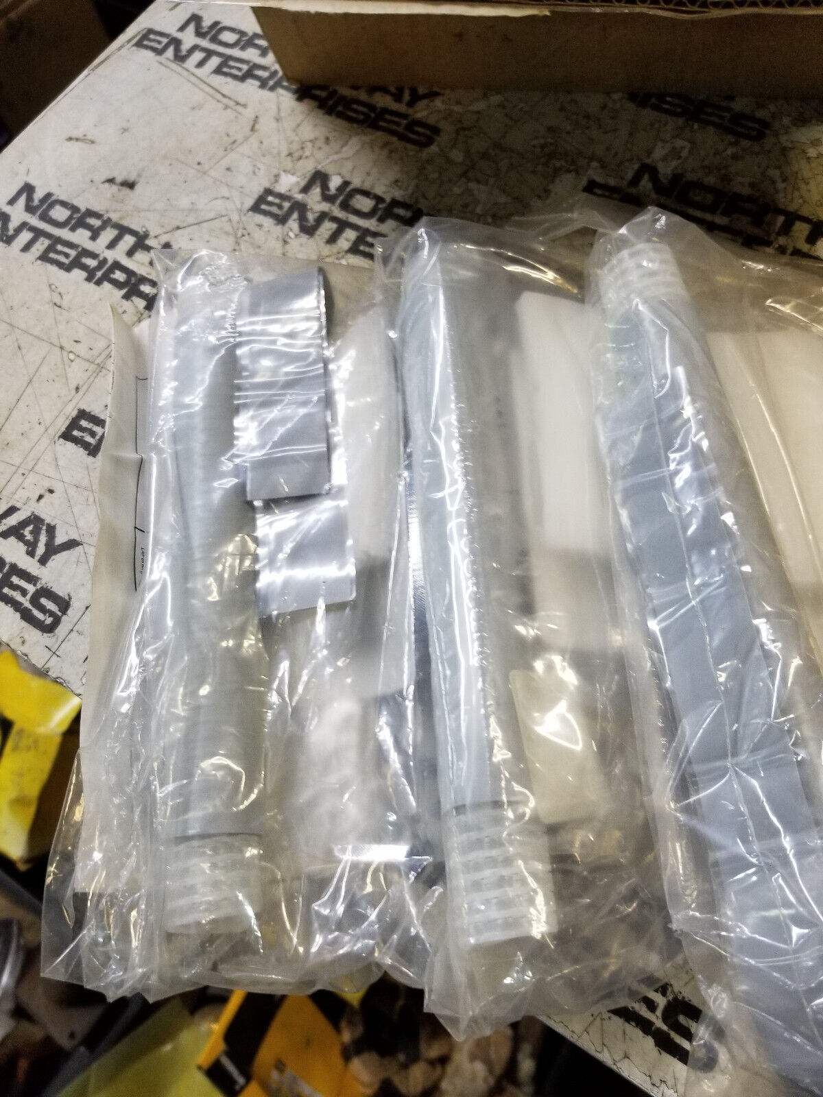 3M 5611A QUICK TERM II SILICONE RUBBER TERMINATION KIT FOR 5 & 8 KV NON SHIELDED
