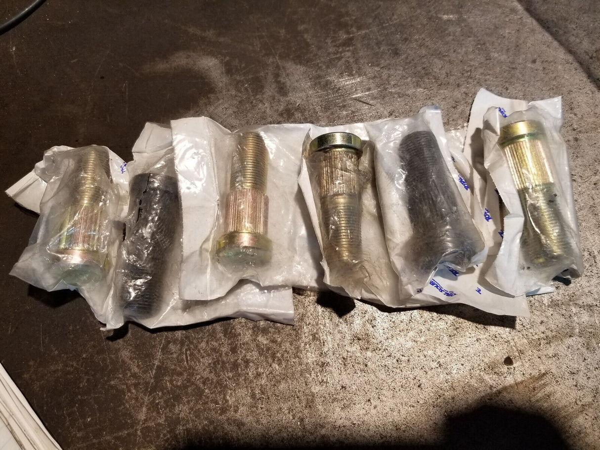 LOT OF 6PC - DWD910272 STUD DOOSAN 910272