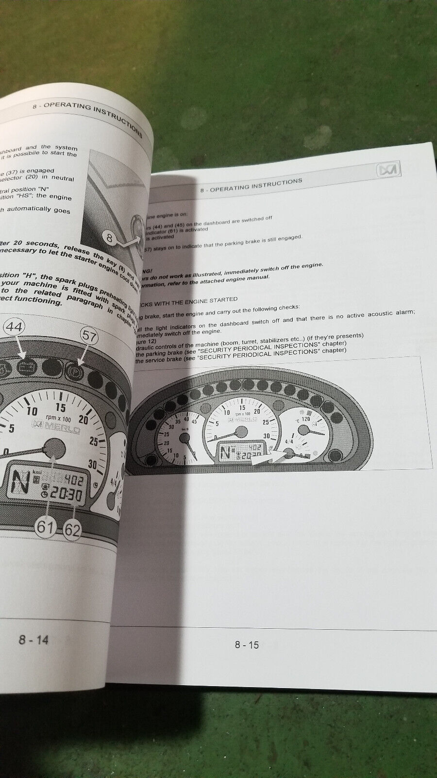 MERLO OPERATION AND MAINTENANCE BOOK P40.16 - P40.17 B8487383