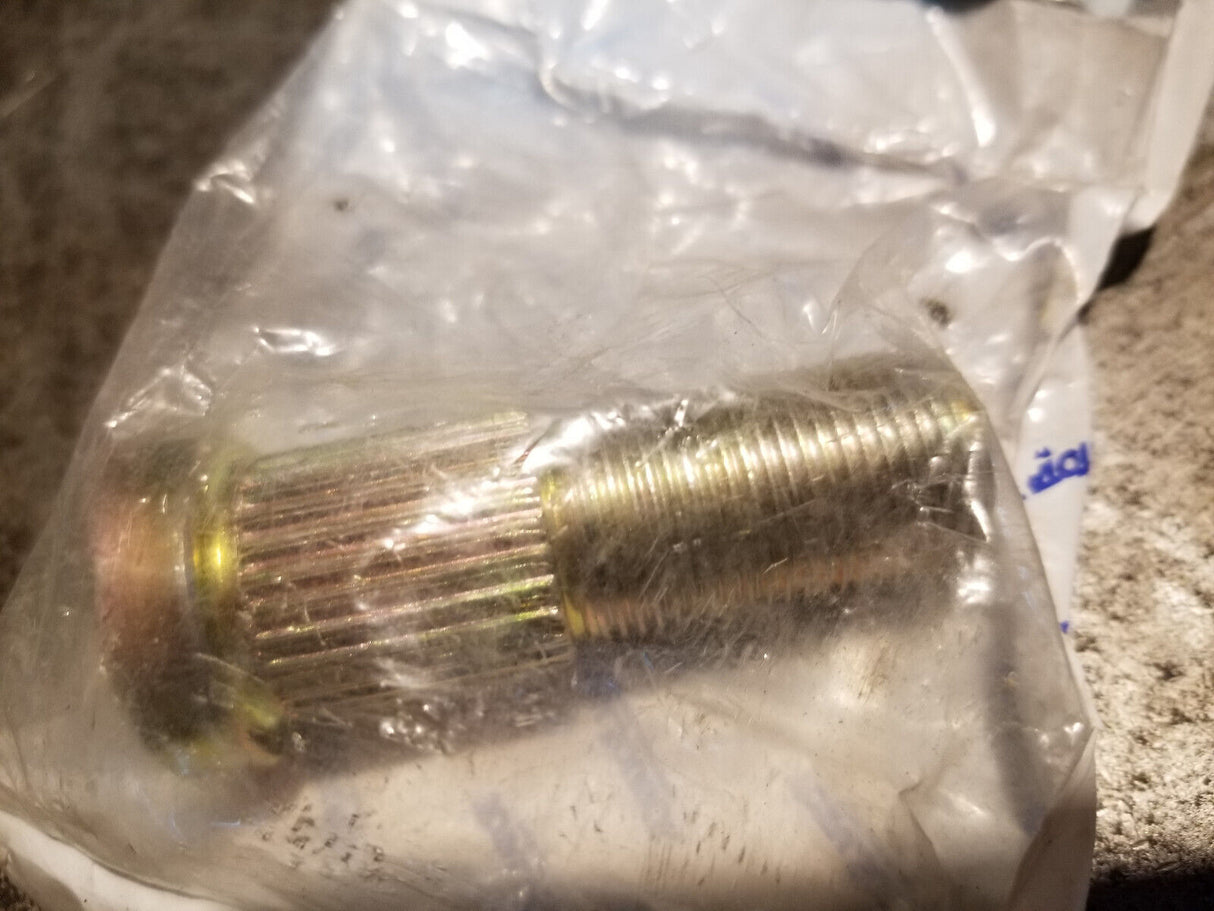 LOT OF 6PC - DWD910272 STUD DOOSAN 910272