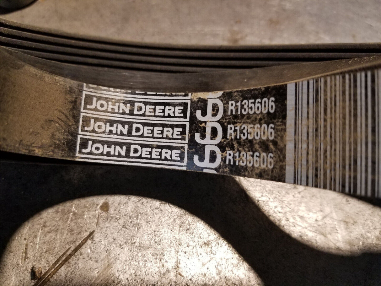 JOHN DEERE BELT R135606